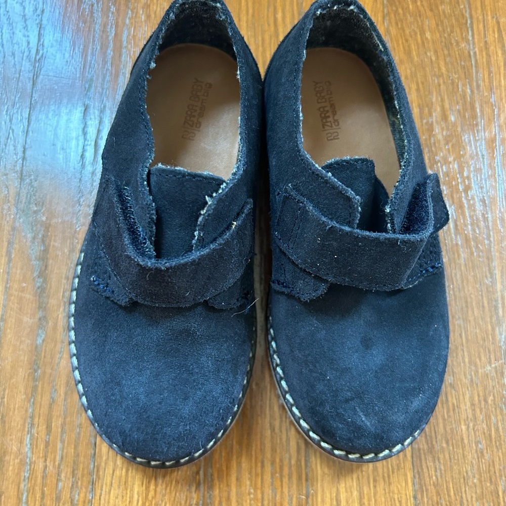 Never been worn Zara shoe
